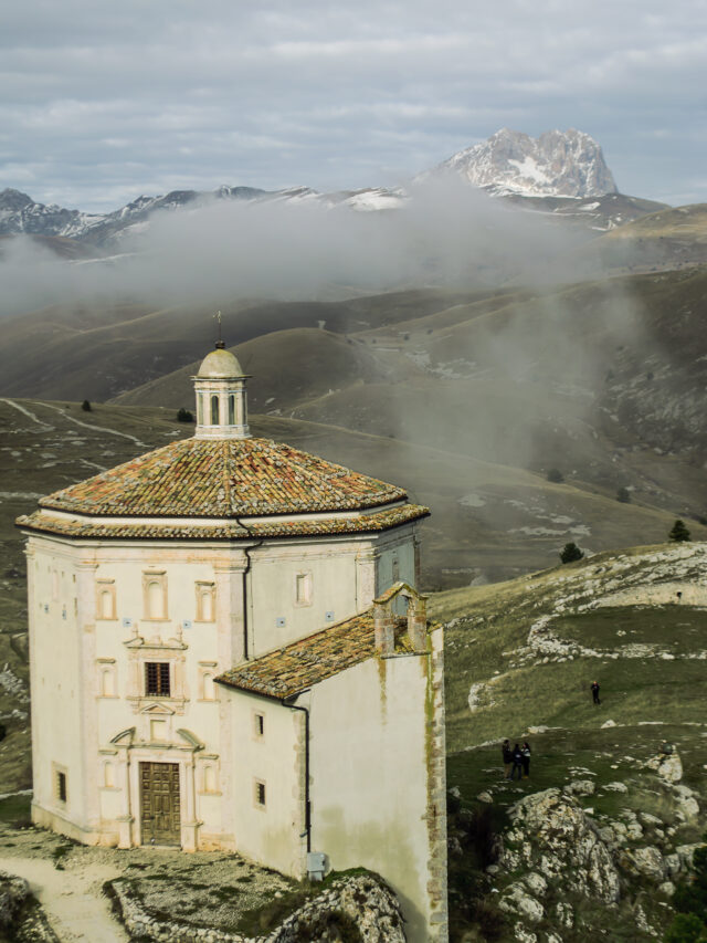 Chiesa di Santa Maria della Pietà - Calascio (AQ)