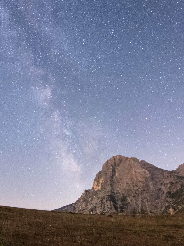 Maria Laura Catalogna - Sotto un manto di stelle